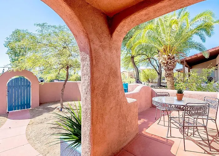 Mesquite Manor - Historic 3bd 2ba Bungalow, Steps To Uofa